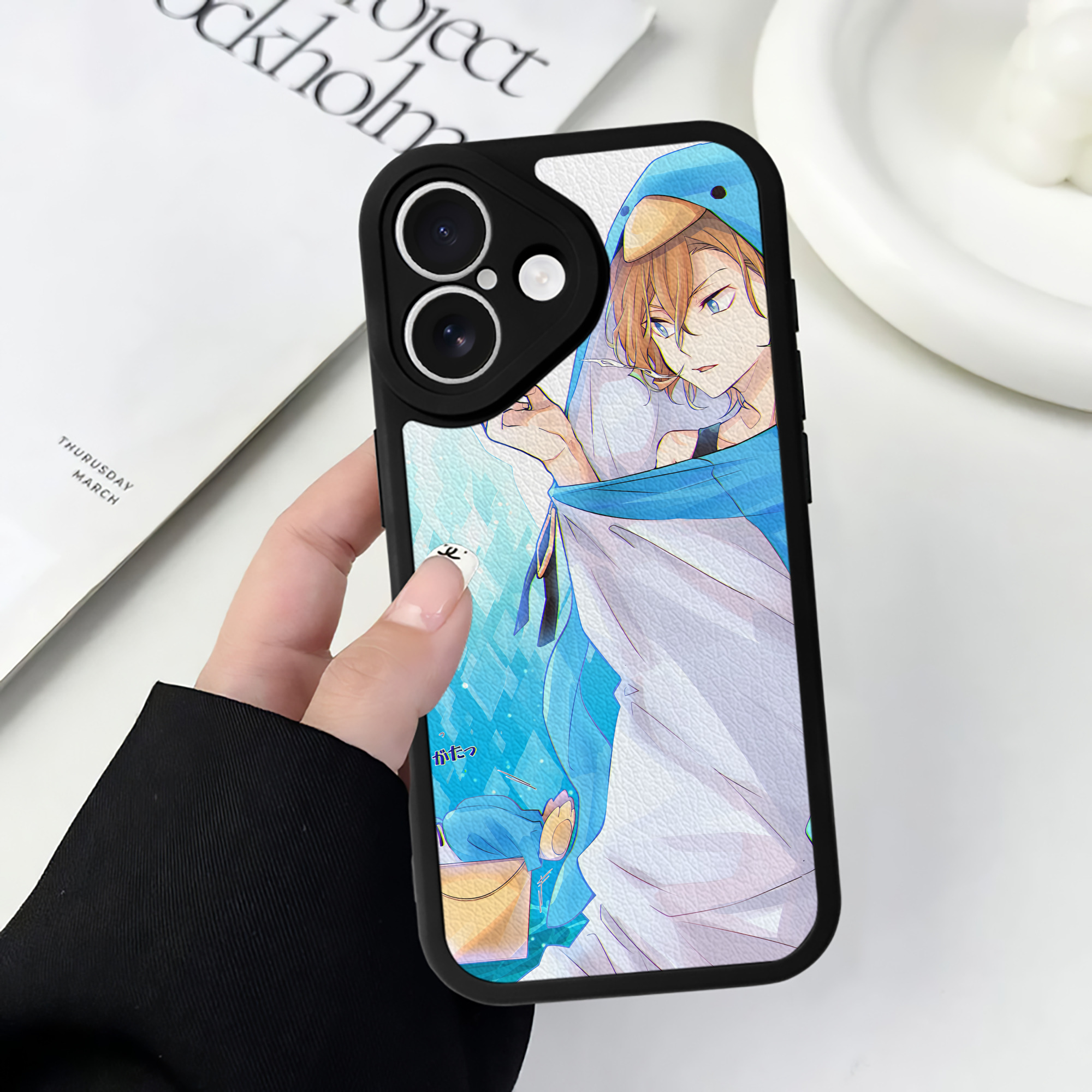 （画像用） 文豪ストレイドッグス Bungo Stray Dogs 【iPhone 16シリーズ対応】シリコンスマホケース（レザー調） 材質：シリコン